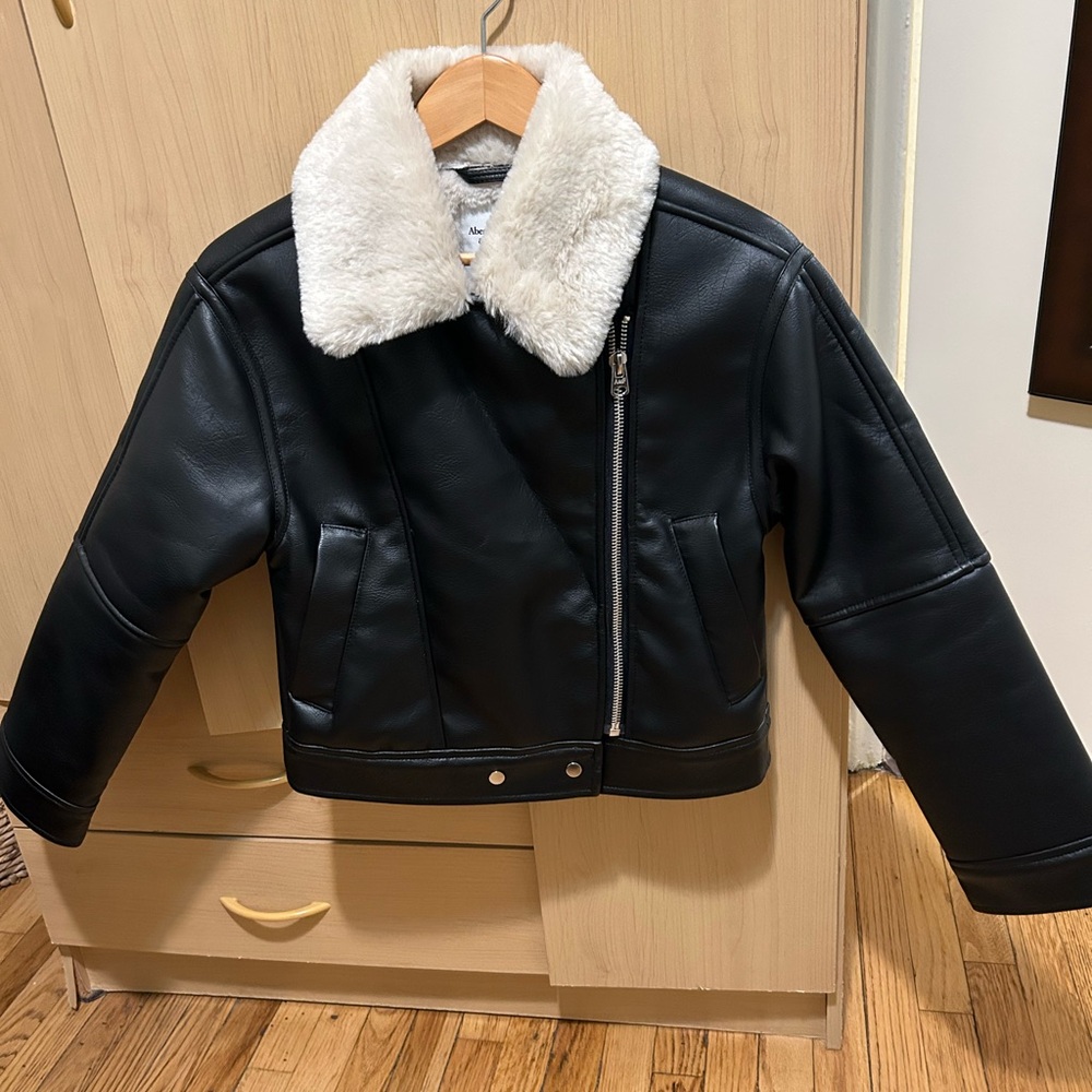 Abercrombie & Fitch Black Jacket with White Collar